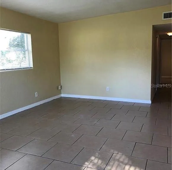 116 Jupiter Cir — Photo 13