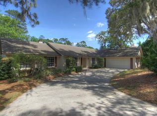 121 Oak Leaf Ln, Longwood, FL 32779