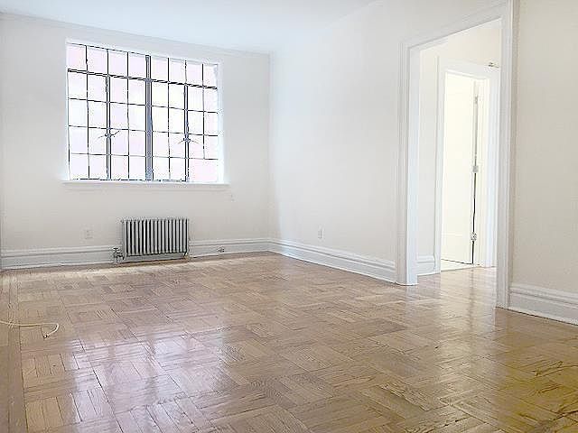 1st image of 72 Barrow St APT 4S