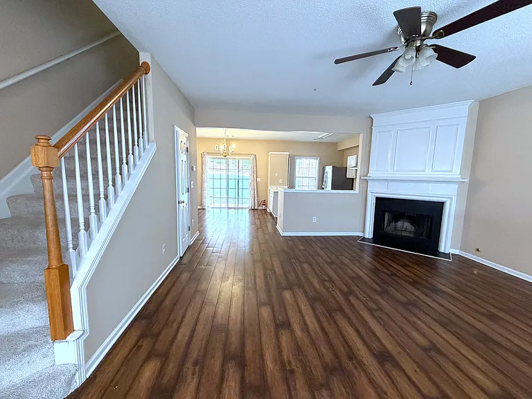 4645 Valais Ct #117 — Photo 3