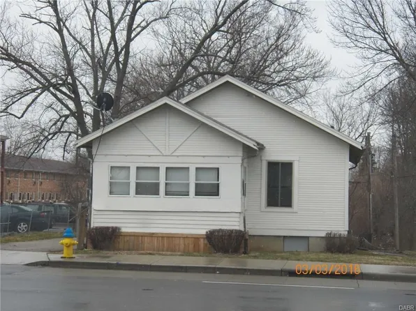 1431 S Smithville Rd, Dayton, OH 45410