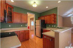 3rd image of 9 W Lake Forest Dr