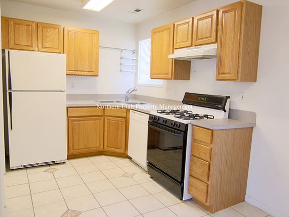 5 Kitchen_07032019