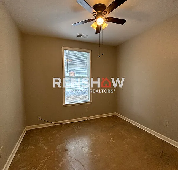 226 Looney Ave — Photo 18