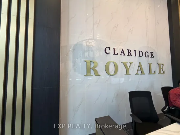 180 George St #304, Ottawa, ON K1N 9M2