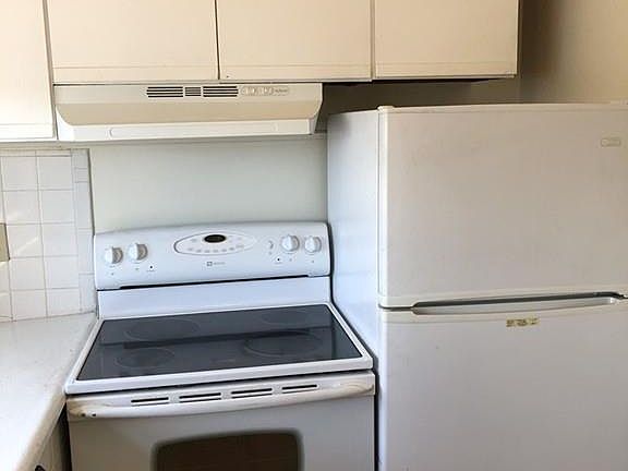 4th image of 121 Nahant St #5