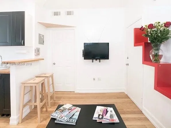 7149 Bay Dr APT 7, Miami Beach, FL 33141