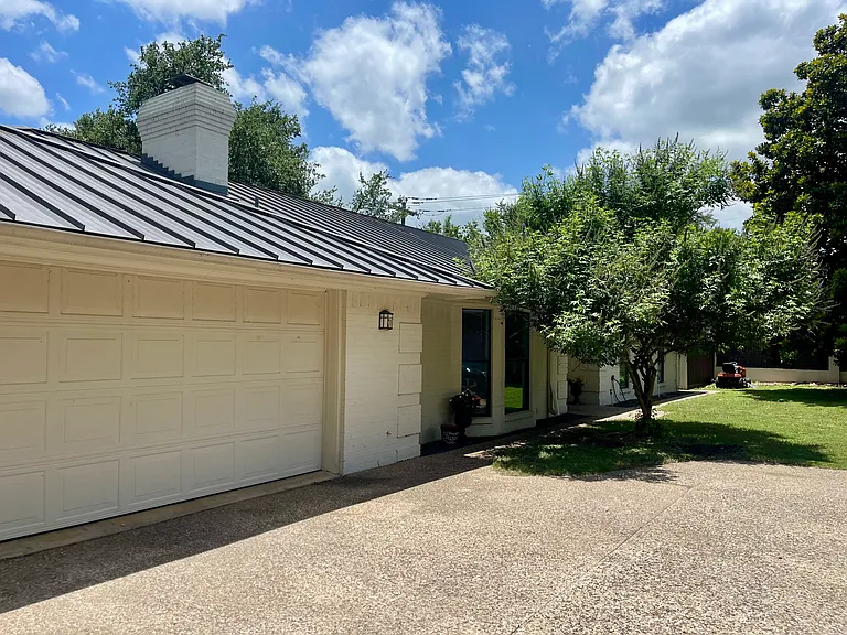 1508 Southridge Rd — Photo 8