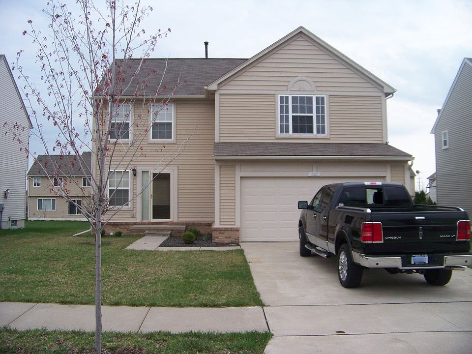 1st image of 737 Arusha Dr