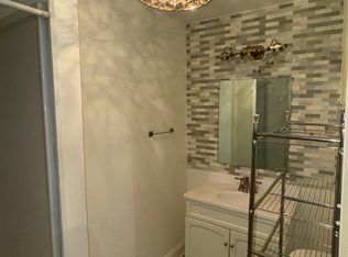 2422 W Roosevelt Rd #2, Chicago, IL 60608