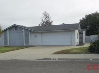 1214 N Palisade Dr, Santa Maria, CA 93454