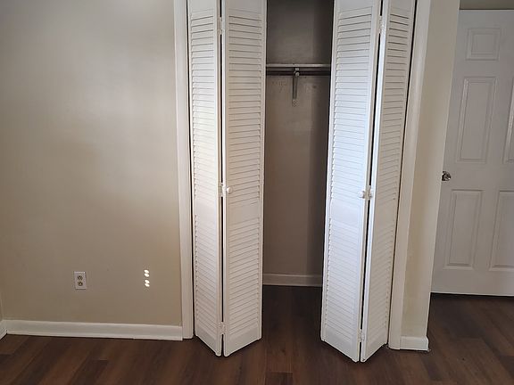 4th image of 3957 Rolling Pl #1