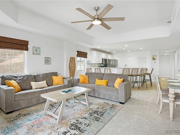 5th image of 4800 Eagleview Dr #3112