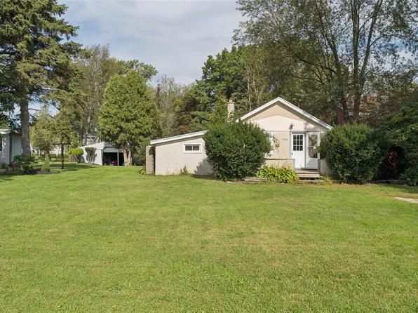 4768 Vernon Dr, Erie, PA 16505