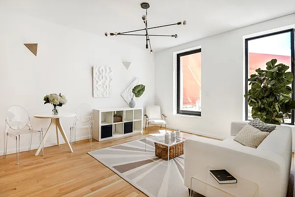 Rented by Compass | media 19