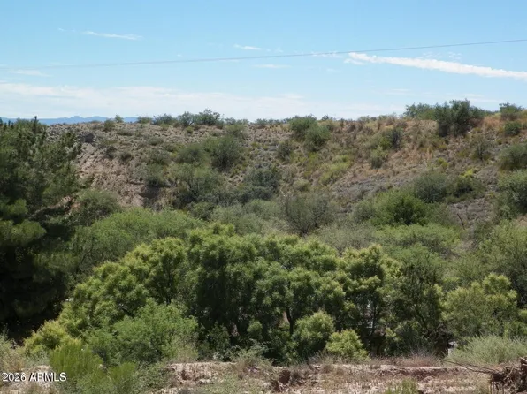 1921 CROSSROADS Boulevard #137, Clarkdale, AZ 86324