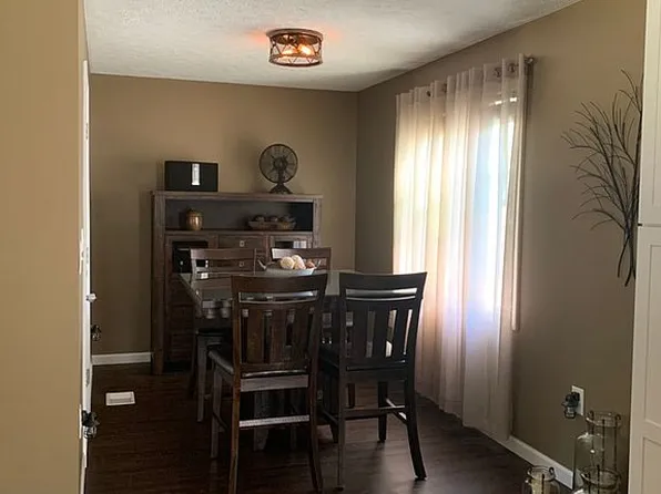 1647 Reid Ave, Xenia, OH 45385