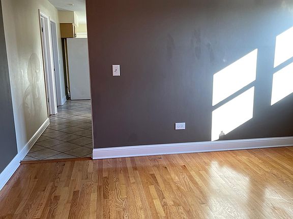4th image of 2941 N 74th Ct Unit 2