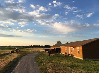 29 Buck Draw Rd, Riverton, WY 82501