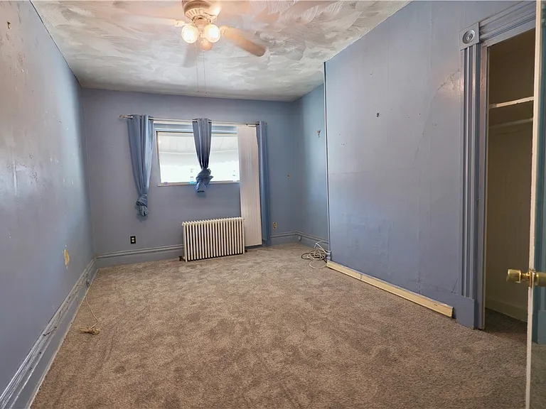 425 Pearl St — Photo 27