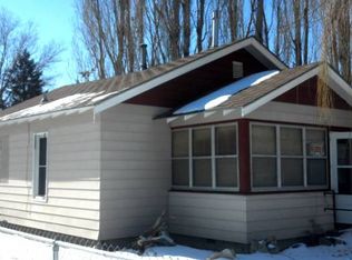325 2nd Ave S, Greybull, WY 82426