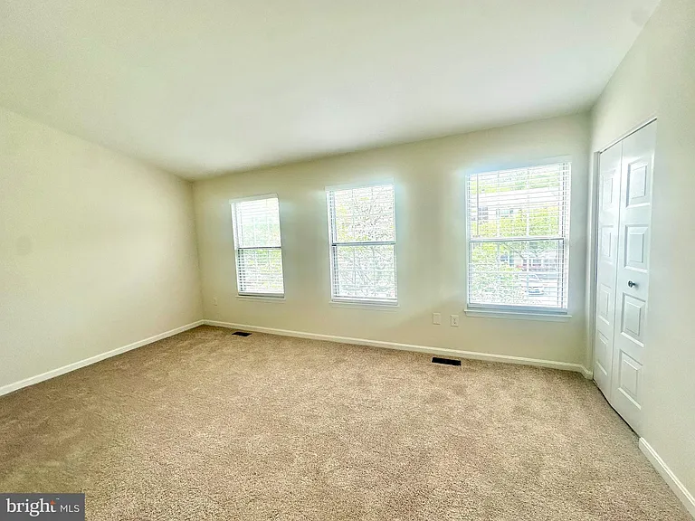14510 London Ln — Photo 17
