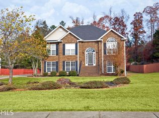 9316 Carnes Crossing Cir, Jonesboro, GA