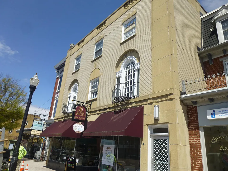 Building Photo