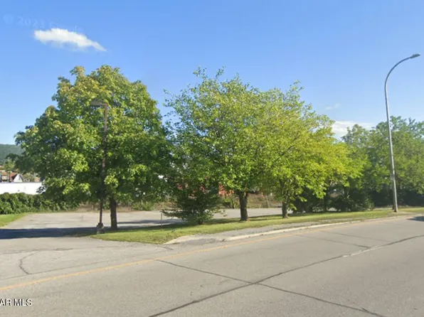 809-15 10th Ave, Altoona, PA 16601