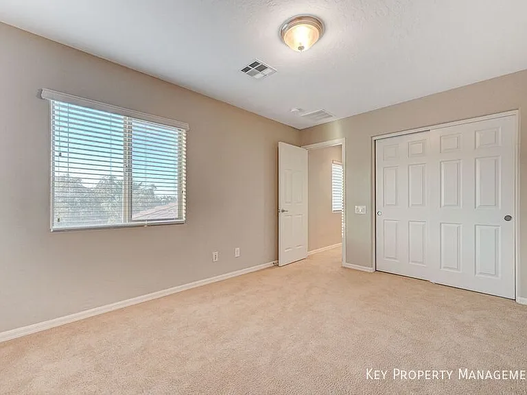81 Lovage St — Photo 11