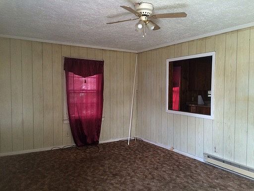 2nd image of 823 Argo St