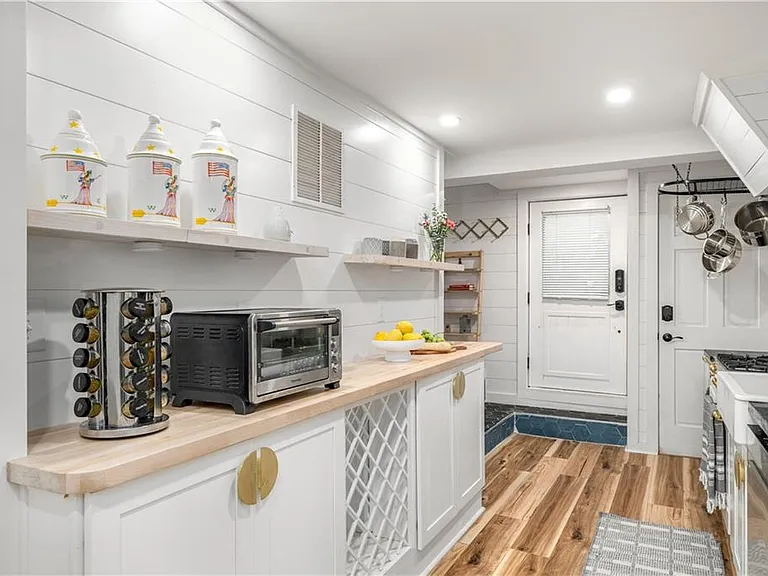 799 Charles Allen Dr NE #4 — Photo 11