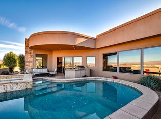 2018 E Opal Way St, Saint George, UT 84790