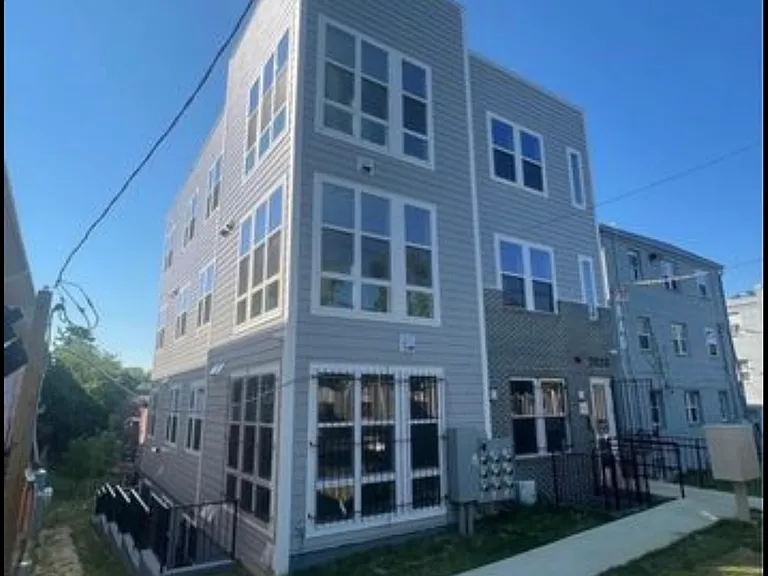 2838 Langston Pl SE #6 — Photo 1