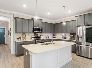 5931 Cherry Hill Cir, Pace, FL 32571