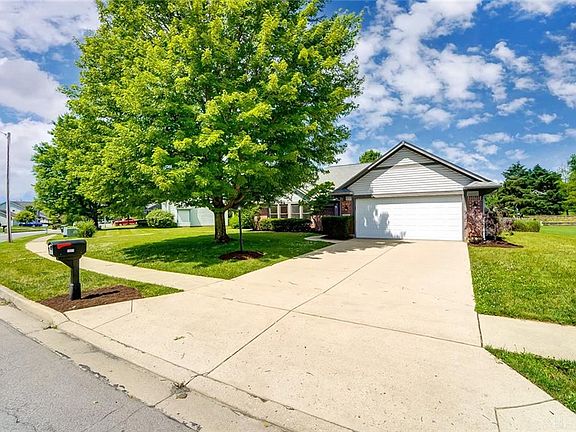 3rd image of 2511 Countryside Dr