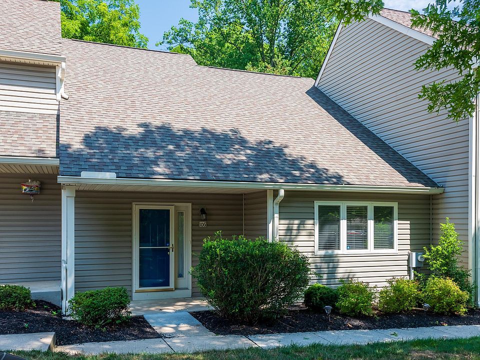 1st image of 106 Yellowwood Dr