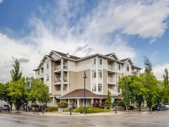 132 E 1st Ave NW #406, Airdrie, AB T4B 3H4