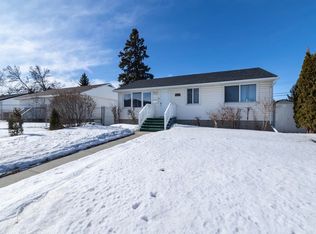 9702 163rd St NW, Edmonton, AB T5P 3M8