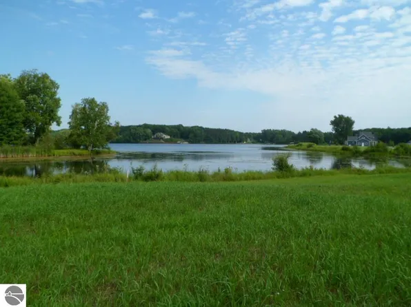 S Rolland Rd #1, Weidman, MI 48893