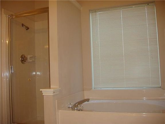 3rd image of 2108 Balsam Lake Ln