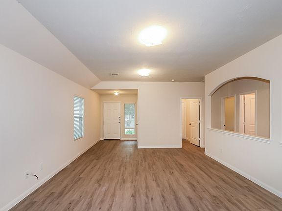 5th image of 5446 Plantation Forest Dr