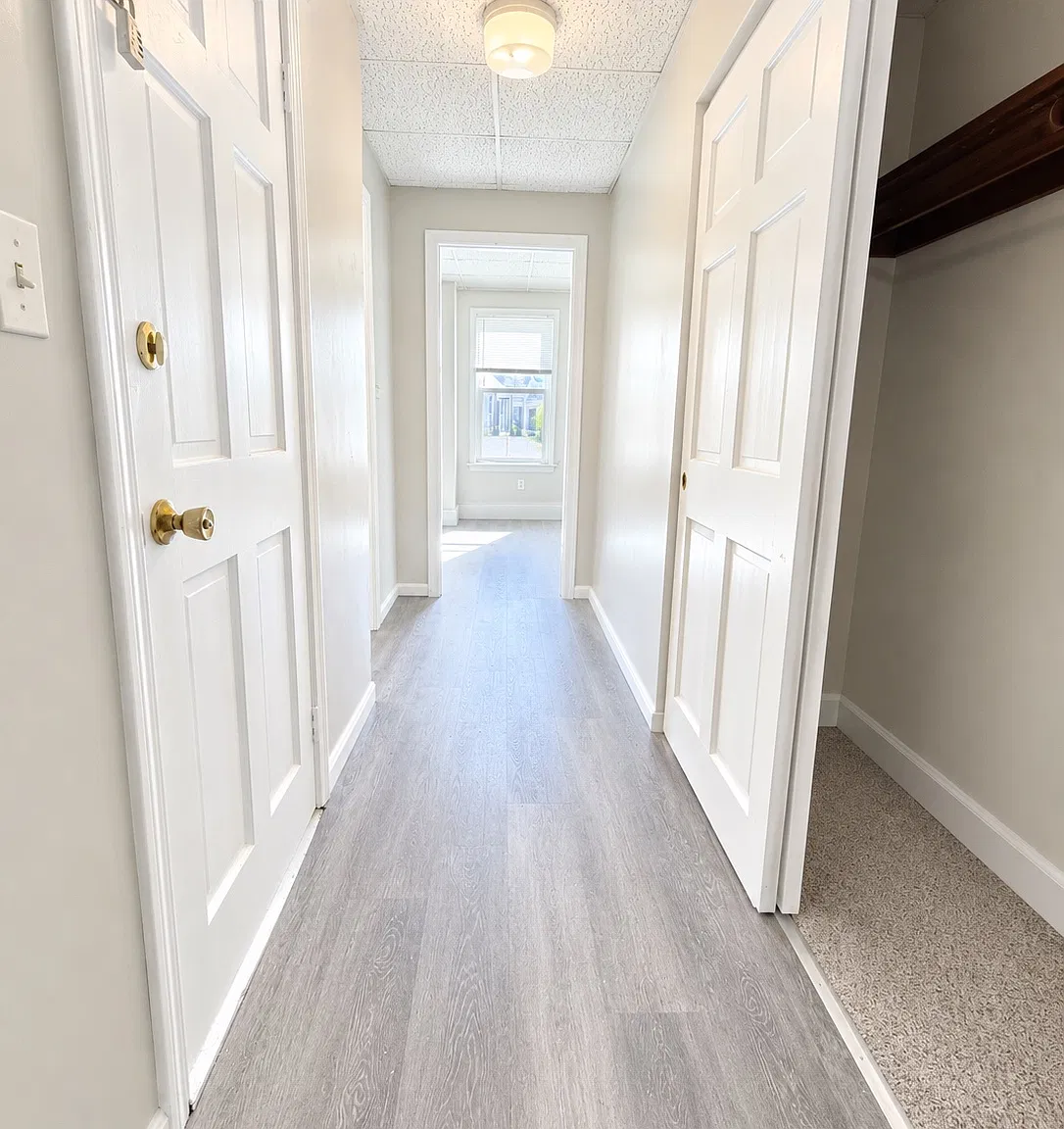 1 bed, 750 sqft, $2,250 — Photo 4