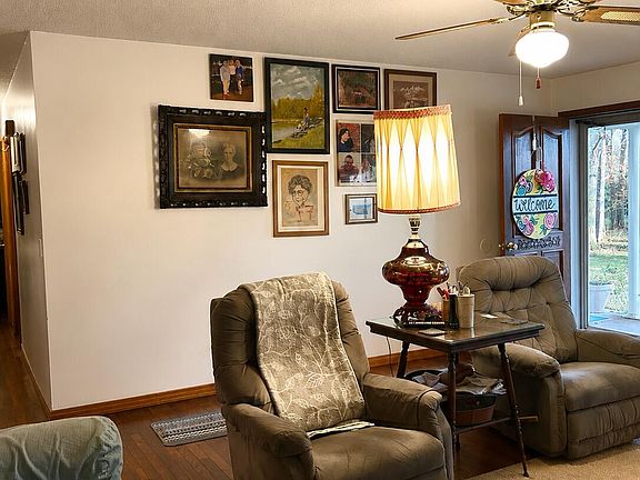 4th image of 113 County Road 265