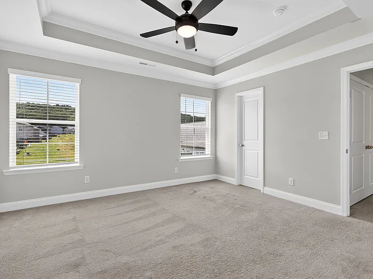 266 NE Bellingham Cv — Photo 19