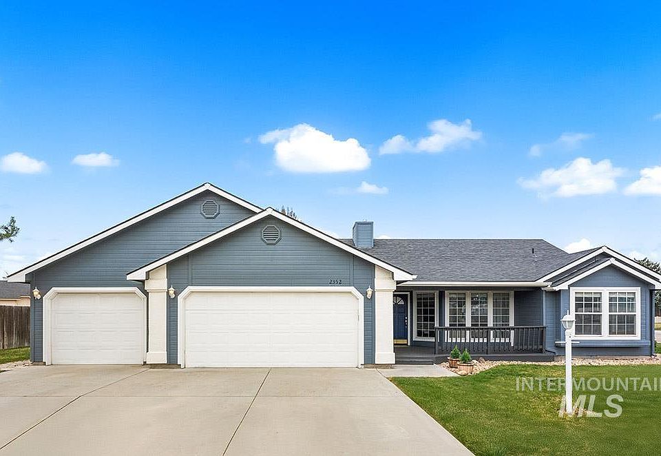 1st image of 2352 E Meadow Wood Dr