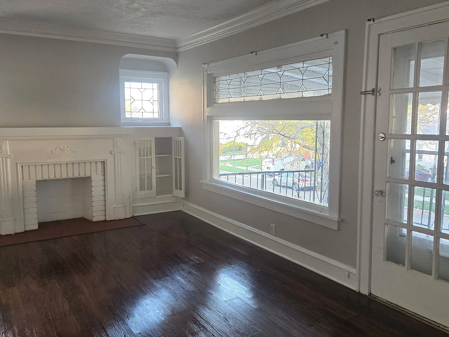 2 bed, 1100 sqft, $1,300 — Photo 4