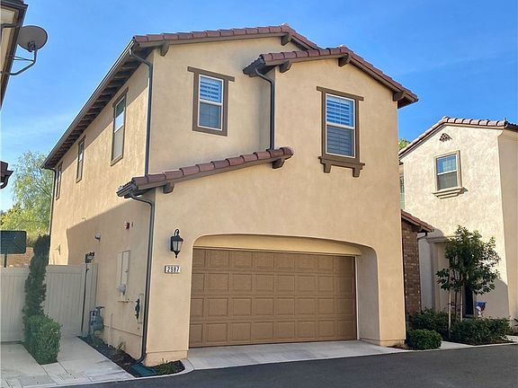 3rd image of 2987 Villa Catalonia Cir