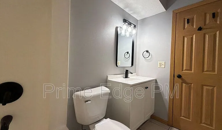 1109 N 28th St #1 — Photo 14