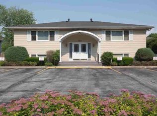 3530 34th St, Moline, IL 61265